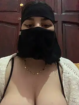 Miss-Soka online show from 12/20/24, 05:14