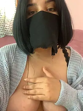 Miss-Soka online show from 03/04/25, 11:51