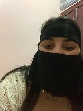 Miss-Soka online show from 12/17/24, 06:31