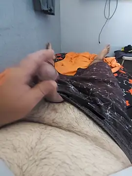 mfreitas005 online show from 11/14/25, 03:59