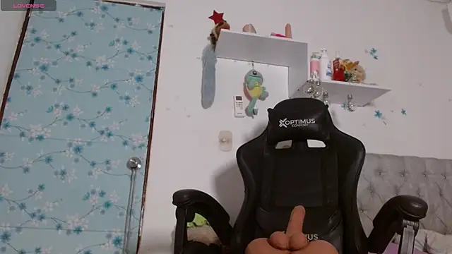 Snapshot of miss_valery2 chatting on 09/09/25, 03:16 miss valery2 online show from 09/09/25, 03:16