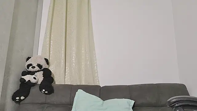 Snapshot of miss_valery2 chatting on 07/09/26, 10:48 miss valery2 online show from 07/09/26, 10:48