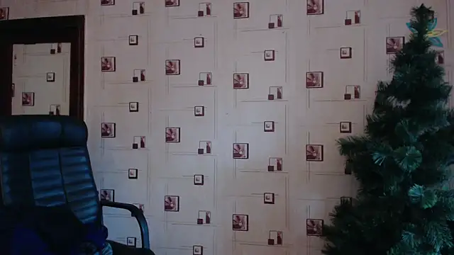 TasyaBigTTs online show from 12/20/24, 12:05