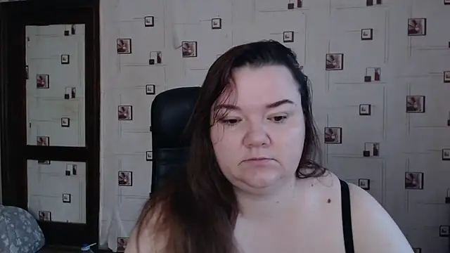 TasyaBigTTs online show from 12/02/25, 08:27