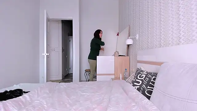 Clear Angel online show from 02/10/26, 02:05