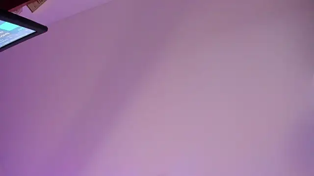 emiily15   online show from 12/14/25, 06:35