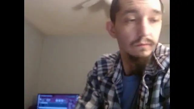 Snapshot of VanceFontaine chatting on 10/30/25, 08:01 VanceFontaine online show from 10/30/25, 08:01