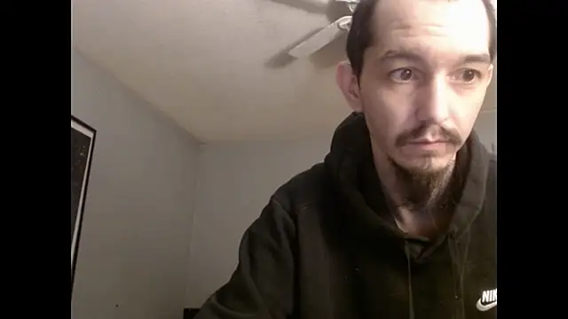 Snapshot of VanceFontaine chatting on 11/19/25, 04:34 VanceFontaine online show from 11/19/25, 04:34