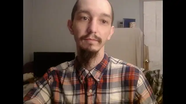 Snapshot of VanceFontaine chatting on 12/17/25, 05:34 VanceFontaine online show from 12/17/25, 05:34