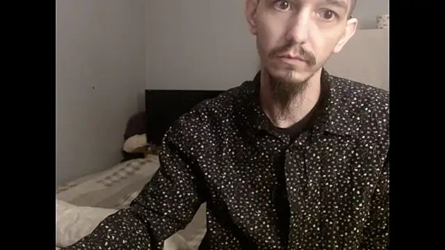 Snapshot of VanceFontaine chatting on 11/29/25, 04:34 VanceFontaine online show from 11/29/25, 04:34