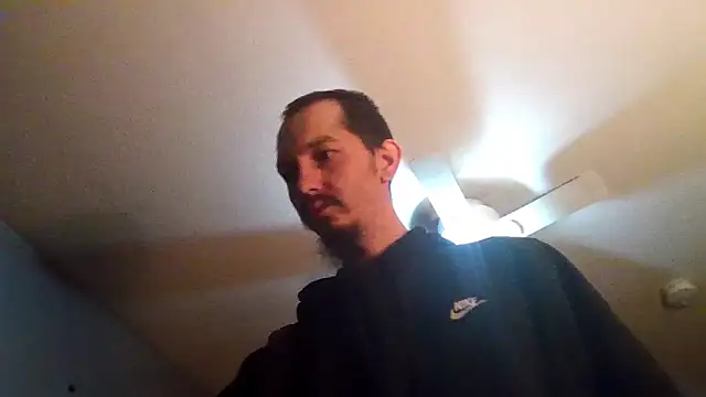 Snapshot of VanceFontaine chatting on 02/17/26, 03:42 VanceFontaine online show from 02/17/26, 03:42