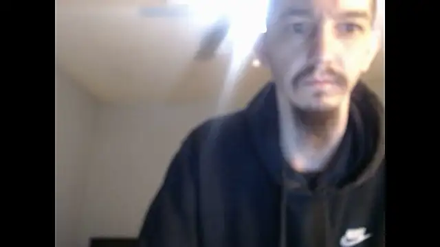 Snapshot of VanceFontaine chatting on 01/11/26, 04:19 VanceFontaine online show from 01/11/26, 04:19