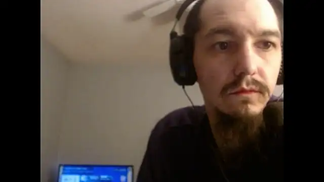 Snapshot of VanceFontaine chatting on 11/10/25, 12:10 VanceFontaine online show from 11/10/25, 12:10