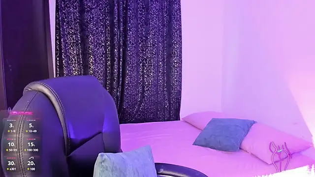 Adhara-zanne online show from 02/13/25, 02:52