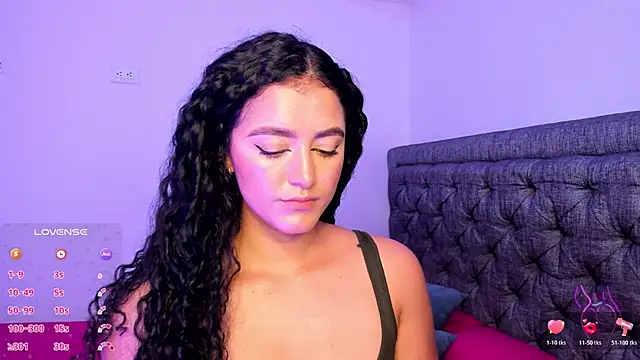 Adhara-zanne online show from 12/20/25, 02:58