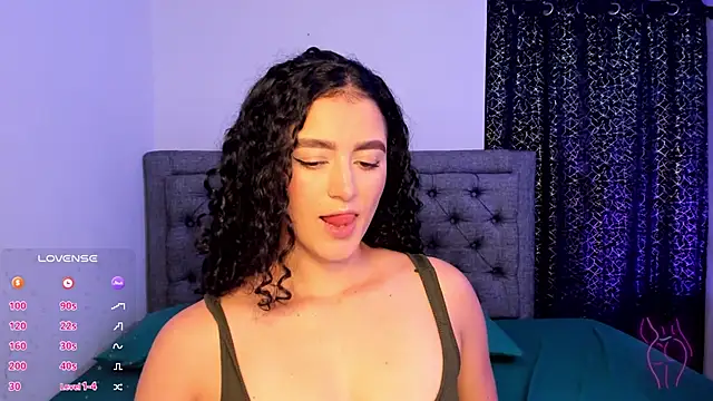 Snapshot of Adhara-zanne chatting on 02/04/26, 02:28 Adhara-zanne online show from 02/04/26, 02:28