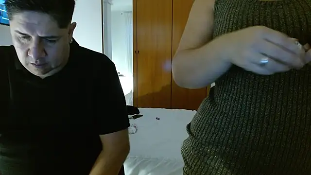 Snapshot of THIAGOEVA chatting on 09/11/25, 03:12 THIAGOEVA online show from 09/11/25, 03:12