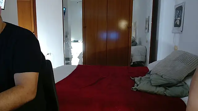 Snapshot of THIAGOEVA chatting on 10/25/25, 07:51 THIAGOEVA online show from 10/25/25, 07:51