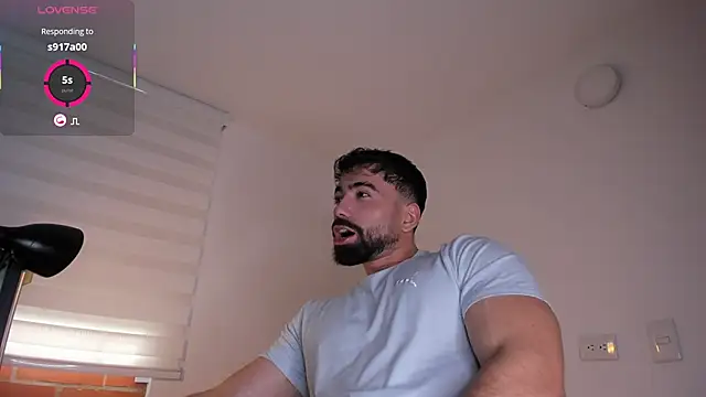 edrick walton1 online show from 10/30/25, 02:04