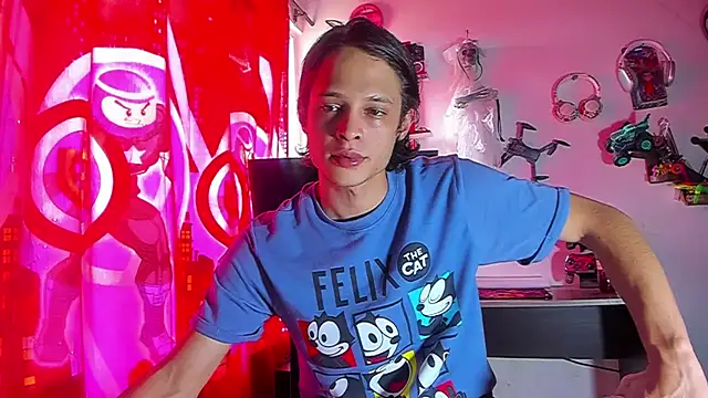 LilOwen  online show from 06/21/26, 06:03