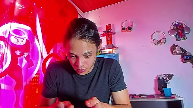 LilOwen  online show from 07/10/26, 05:46