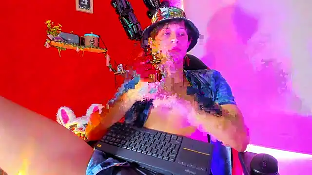 LilOwen  online show from 12/03/25, 07:02