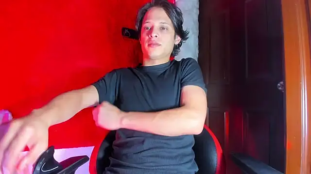 LilOwen  online show from 03/14/26, 06:58