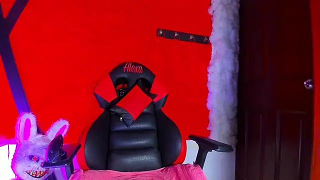 LilOwen  online show from 03/21/26, 09:08