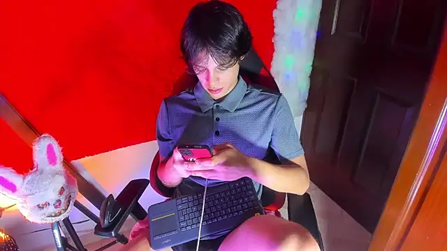 LilOwen  online show from 02/02/26, 06:40