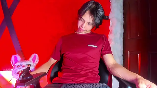 LilOwen  online show from 03/08/26, 05:27