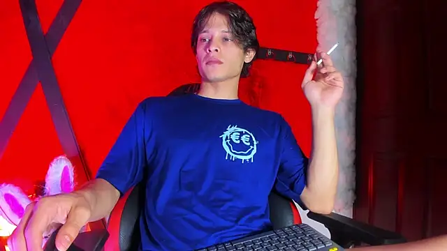 LilOwen  online show from 02/25/26, 03:56