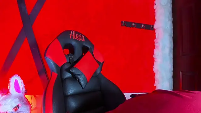 LilOwen  online show from 03/04/26, 05:10