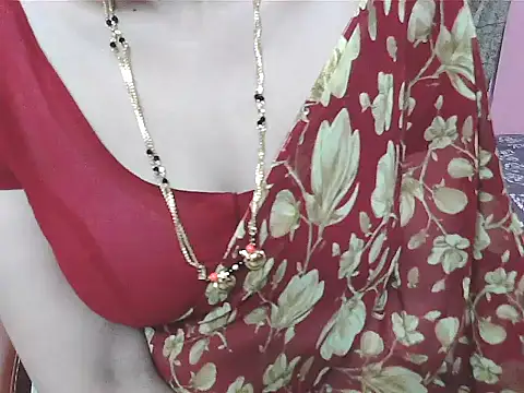 Snapshot of sunitha-3 chatting on 09/19/25, 06:34 sunitha-3 online show from 09/19/25, 06:34