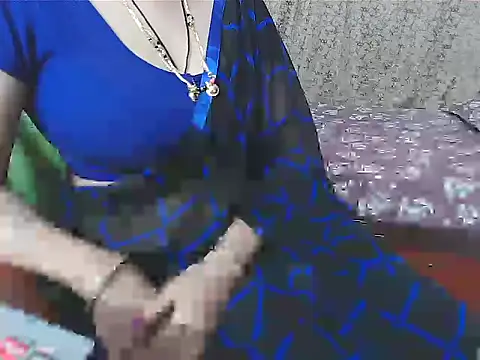 Snapshot of sunitha-3 chatting on 09/29/25, 07:08 sunitha-3 online show from 09/29/25, 07:08