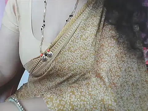 sunitha-3 online show from 11/03/25, 05:34