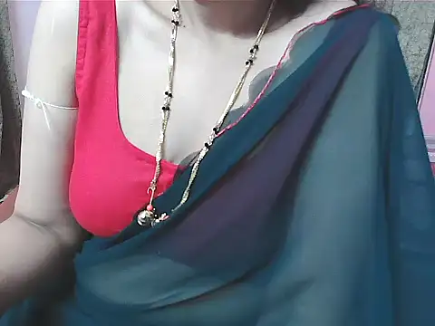 sunitha-3 online show from 11/20/25, 06:41