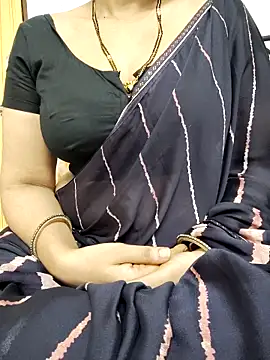 Snapshot of sunitha-3 chatting on 03/22/25, 09:45 sunitha-3 online show from 03/22/25, 09:45