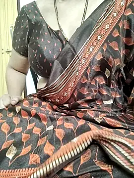 Snapshot of sunitha-3 chatting on 03/20/25, 03:36 sunitha-3 online show from 03/20/25, 03:36