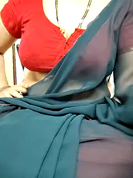 Snapshot of sunitha-3 chatting on 03/16/25, 04:01 sunitha-3 online show from 03/16/25, 04:01