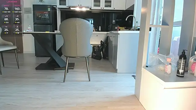 nacumi mi online show from 03/19/25, 04:03