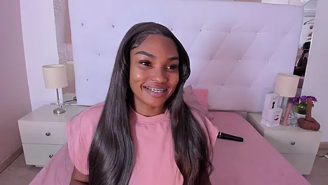 Isla Scott online show from 12/14/25, 11:16