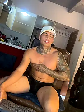 Dominiofit online show from 10/23/25, 04:11