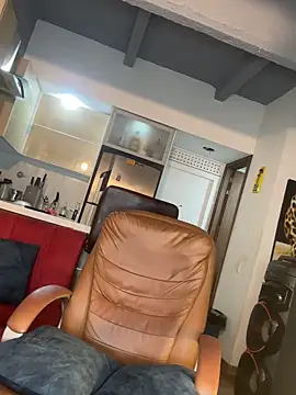 Dominiofit online show from 10/27/25, 01:50