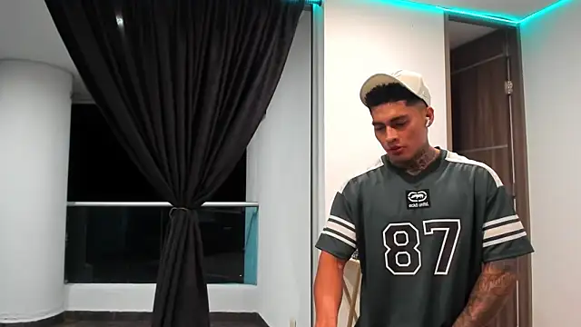 Dominiofit online show from 04/08/26, 01:51