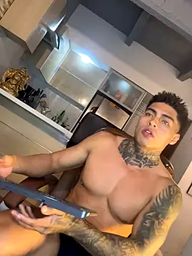 Dominiofit online show from 11/08/25, 02:48