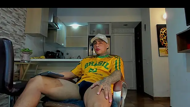 Dominiofit online show from 11/27/25, 02:12