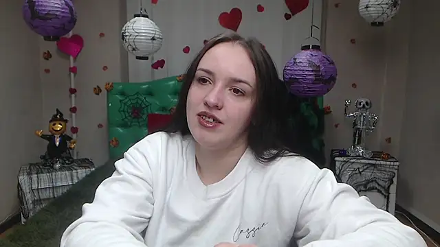 IsabelBlackberry online show from 11/02/25, 06:07