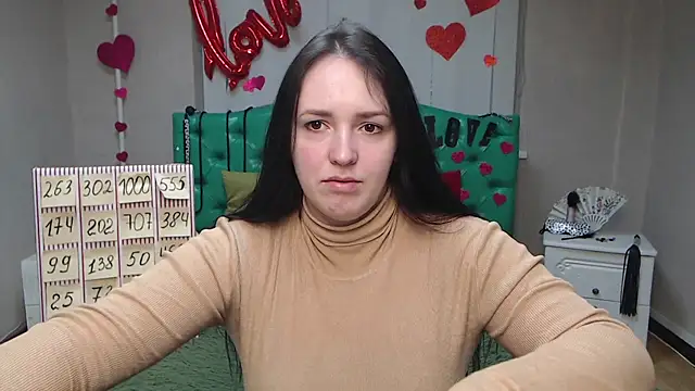 Snapshot of IsabelBlackberry chatting on 02/16/25, 06:10 IsabelBlackberry online show from 02/16/25, 06:10
