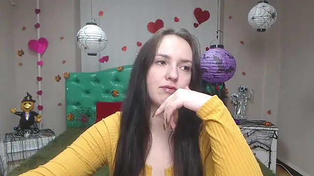 IsabelBlackberry online show from 11/07/25, 06:18