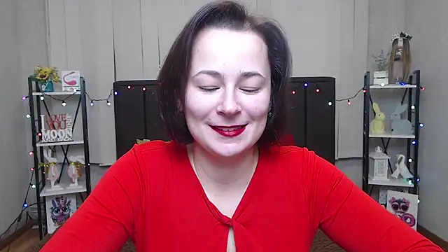 Snapshot of MarieSho chatting on 02/07/25, 10:08 MarieSho online show from 02/07/25, 10:08